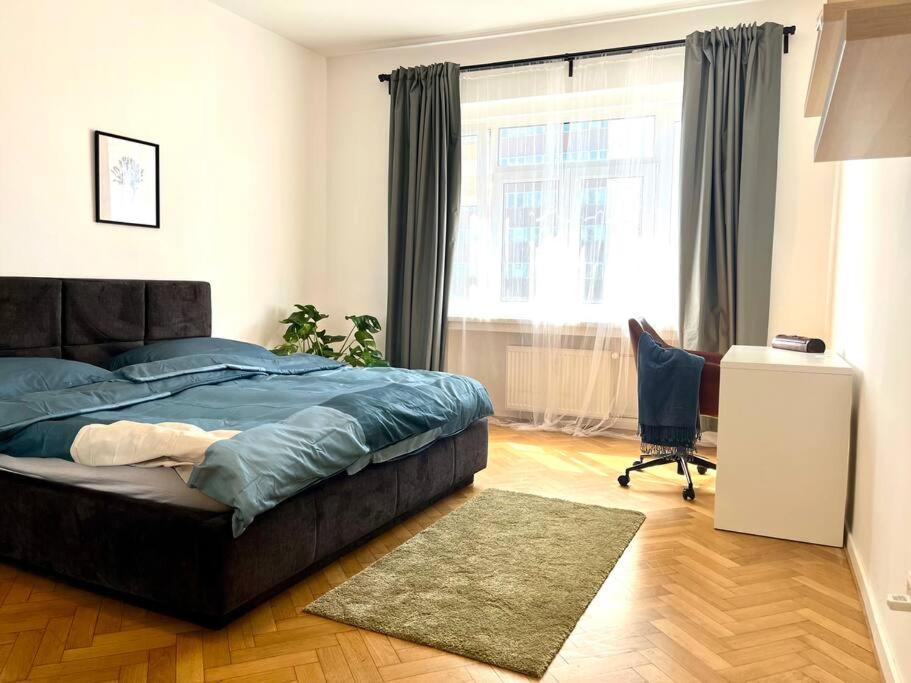 Amazing Castle View Apartment Bratislava Luaran gambar